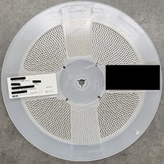 GCM32EC71H106KA03K 2.jpg